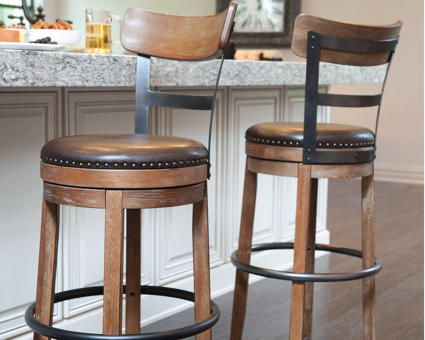 Pinnadel Bar Height Bar Stool