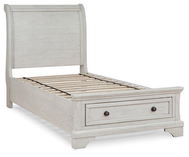 Robbinsdale Sleigh Storage Bed