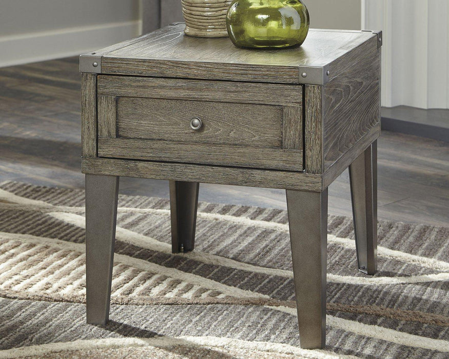 Chazney End Table